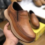 کفش چرم مردانه روزمره مدل رونیکس عسلی سایز 45 - تصویر 5