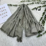 شال پاییزه نخی ضخیم وارداتی زنانه قواره بزرگ 200x85 بدون آبرفت و رنگ رفت - Image 9