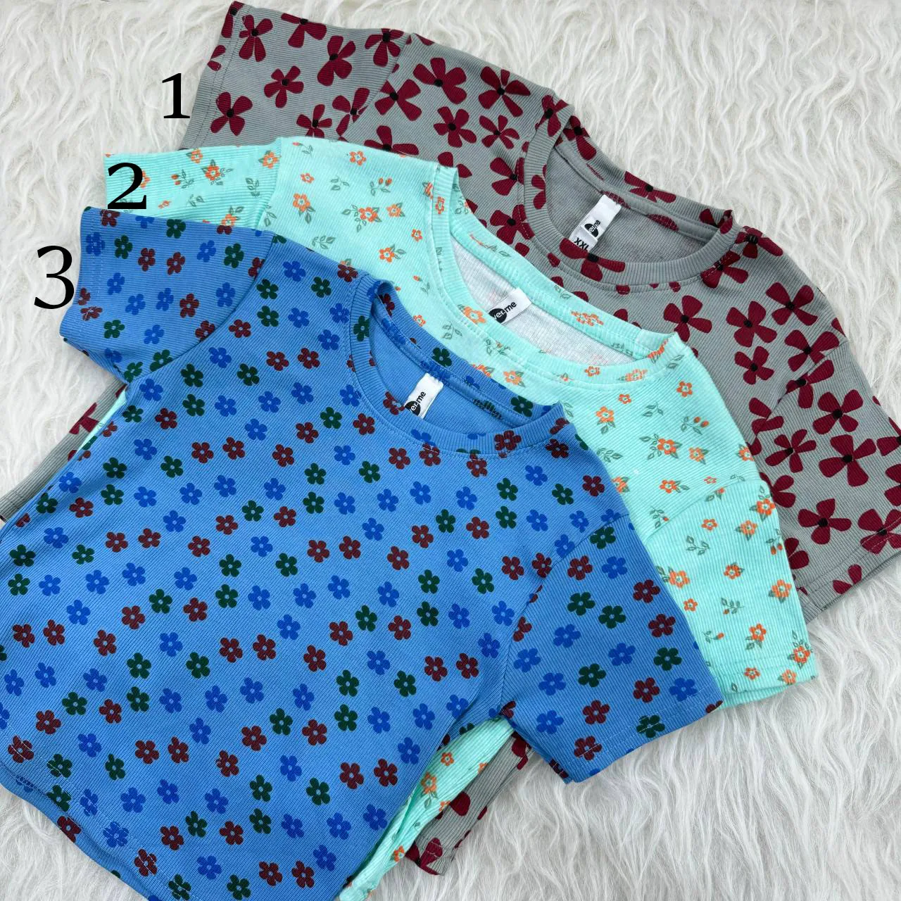 1776004435-69dbad536d4ca-photo_60_2025-09-25_14-58-49 کراپ طرحدار H&M کد 1072 سایز S, M, L, XL, XXL قد 40 سانت بدون آبرفت و چروک - تصویر 1