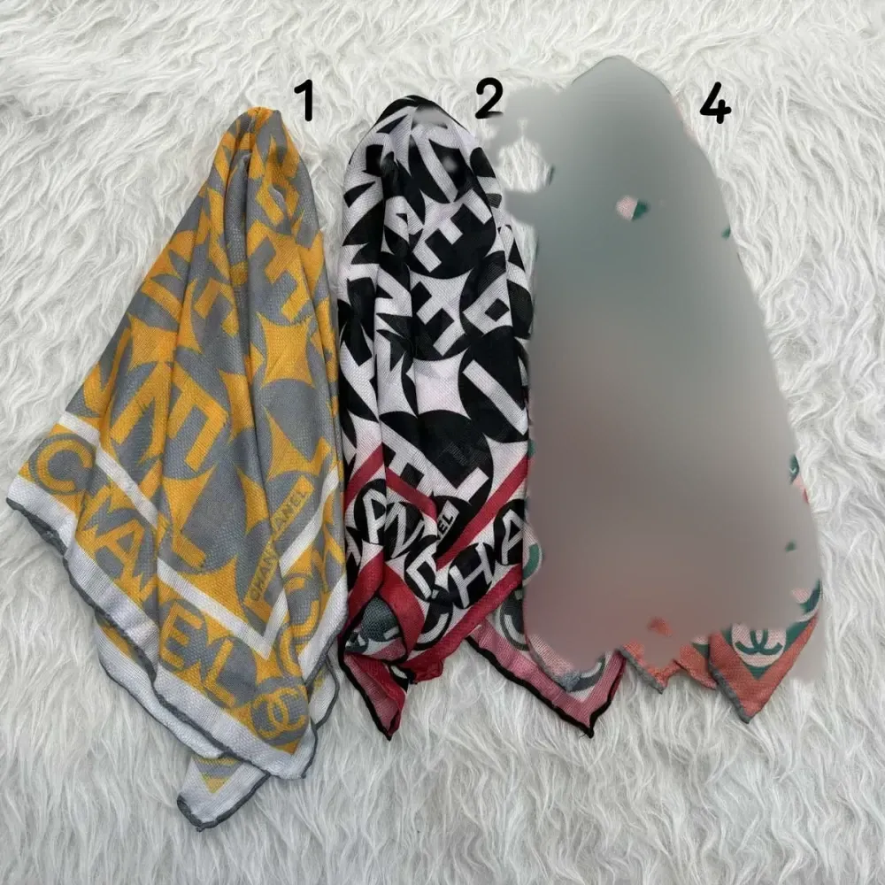 2b0d5280-e668-4e8f-8fe4-3153c6e91c85 مینی اسکارف نخی طرحدار روزمره قواره 70 در 70 سانت - Image 1