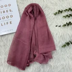 شال حریر ساده وارداتی قواره 190 در 80 سانتیمتر کد 1966 - تصویر 7