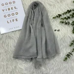 شال حریر ساده وارداتی قواره 190 در 80 سانتیمتر کد 1966 - تصویر 5