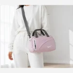 ساک مسافرتی و ورزشی پارچه ای بنددار ابعاد 35x25x20 سانتیمتر - Image 8