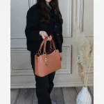 کیف زنانه چرم مصنوعی اسپرت و مجلسی با بند بلند - Image 8