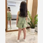 ست دو تکه تابستانه دخترانه تاپ و شلوارک جنس اطلس سایز 1 تا 7 سال رنگ صورتی و سبز - Image 2