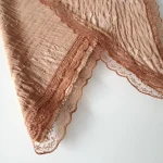 مینی اسکارف سه گوش نخی طرح کاج رنگبندی متنوع ابعاد 120 در 80 - Image 2