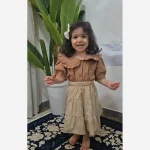 شومیز دامن لینن دخترانه دو تکه سایز 2 تا 12 سال - تصویر 13