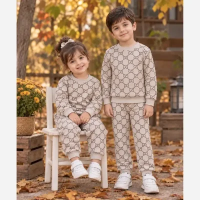 بلوز شلوار دورس بچگانه Gucci رنگ ماسه ای سایز 40 تا 50